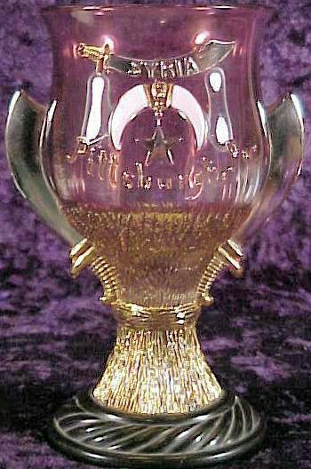 Syria1908Glass1.jpg (43949 bytes)